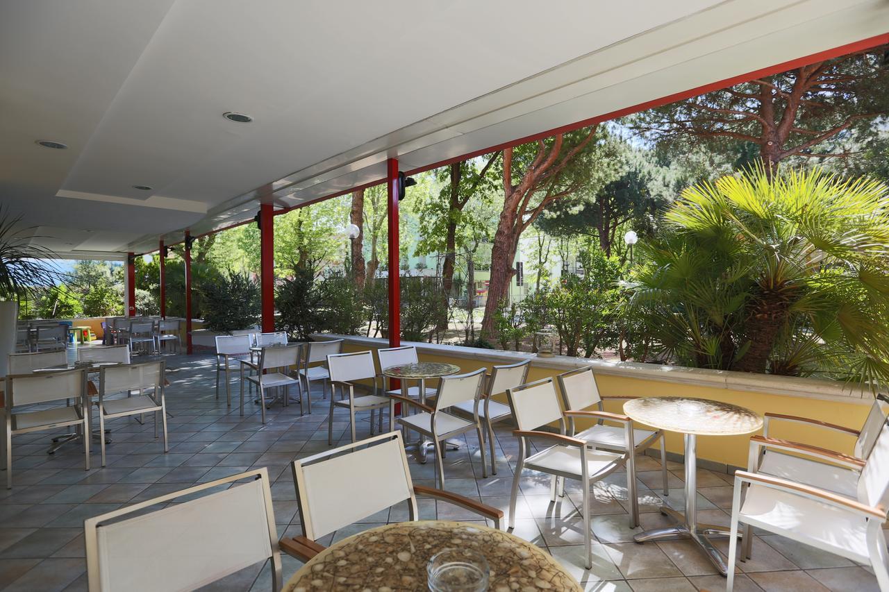 Elisabetta Hotel Cesenatico Exterior photo